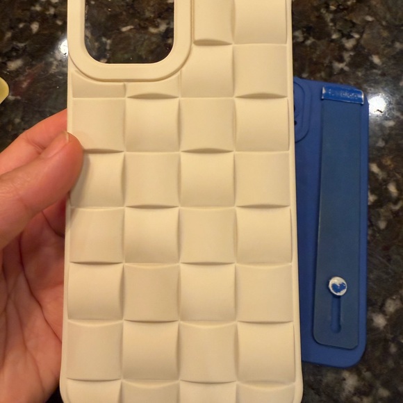 iPhone 12 Pro Max Spigen Cream and Blue Phone Case Duo - Picture 6 of 16